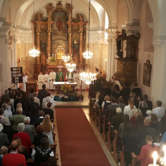 Dožínky ErntedankKirche Patzmannsdorf